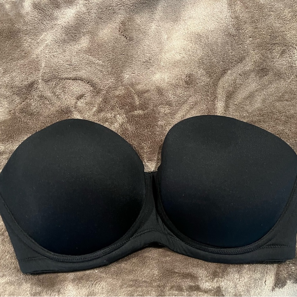 Wacoal Red Carpet Strapless Bra Black 32H Underwire Padded Non-Slip (like new) - Picture 2 of 5